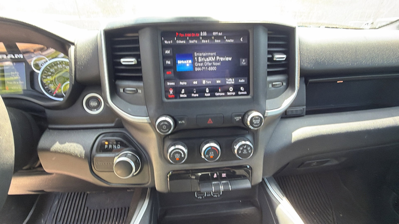 Used 2021 RAM 1500 Big Horn RWD image 32