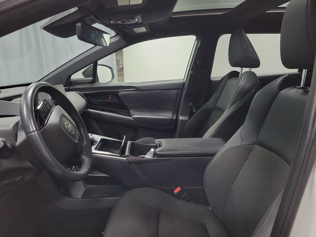 Used 2023 Toyota bZ4X XLE w/ Weather Package image 12