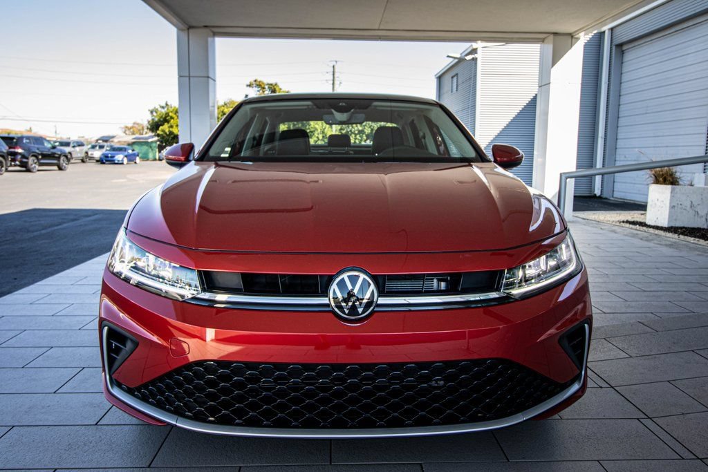 New 2026 Volkswagen Jetta SE FWD image 8