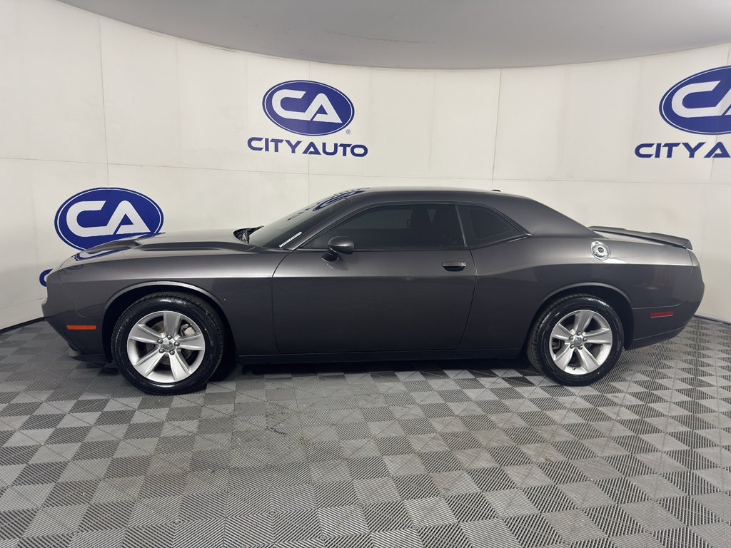 Used 2023 Dodge Challenger SXT RWD image 6