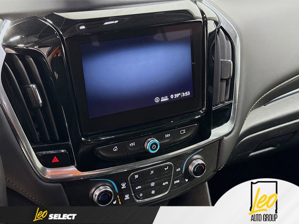 Used 2020 Chevrolet Traverse LT w/ Driver Confidence II Package AWD/4WD image 14