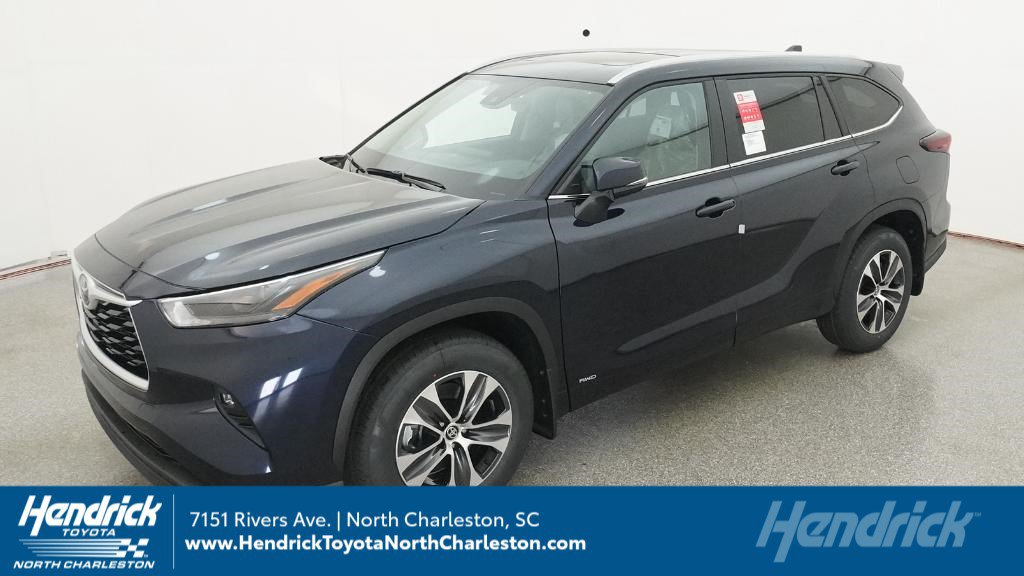 New 2026 Toyota Highlander XLE AWD/4WD image 1