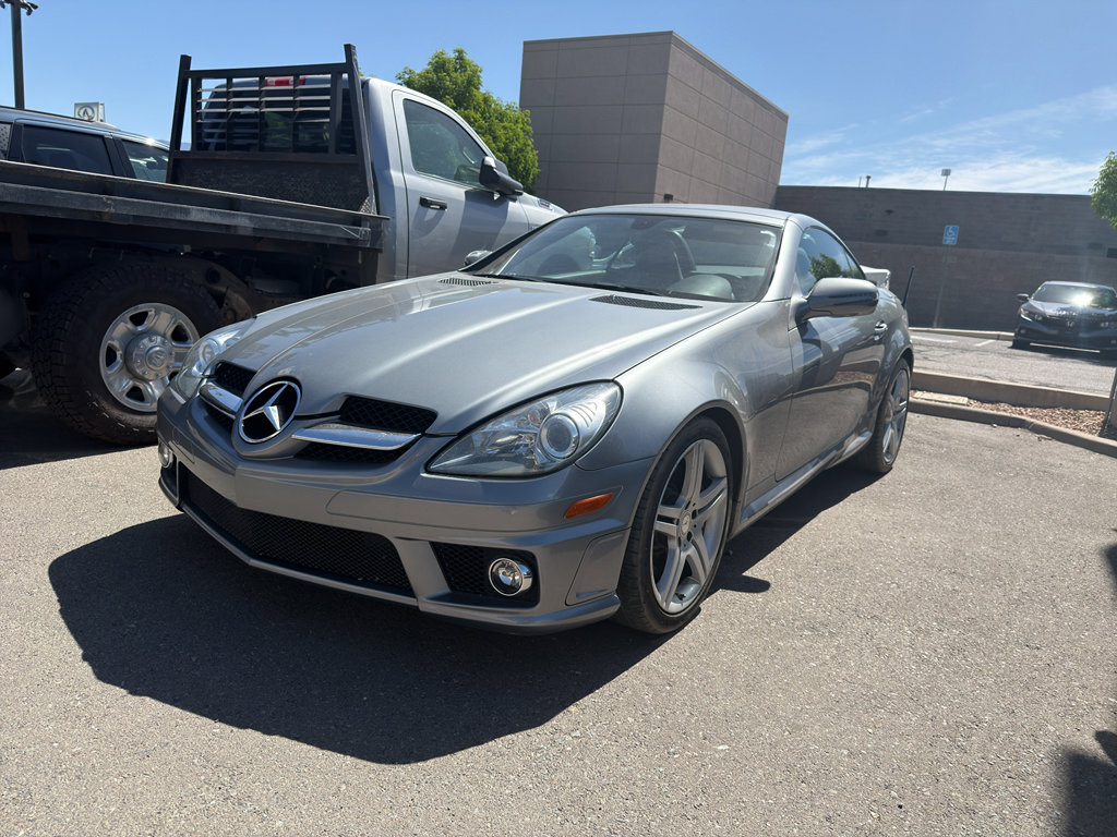 Used 2011 Mercedes-Benz SLK 350 image 1