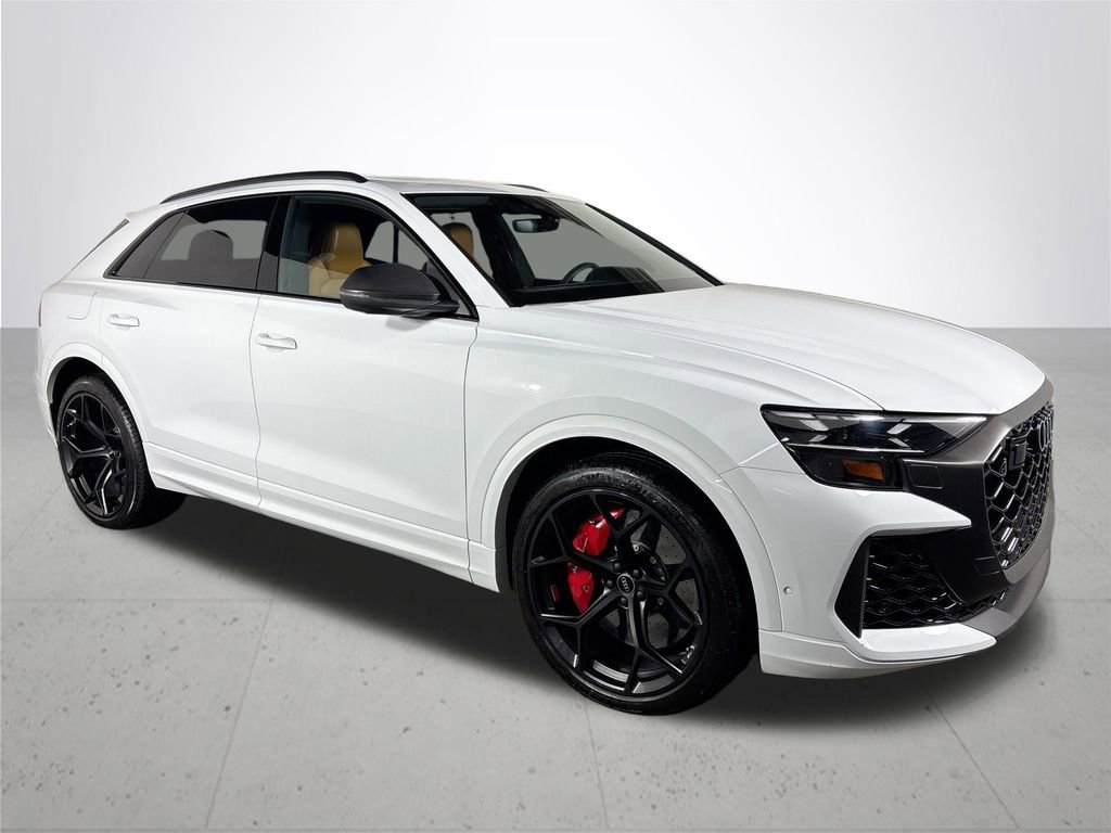 Used 2025 Audi RS Q8 performance image 4