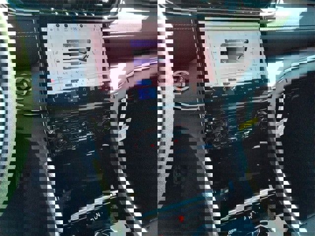 New 2025 Jeep Grand Cherokee Limited w/ Trailer Tow Package image 31