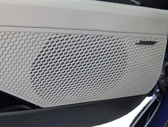 Used 2024 Hyundai Elantra Limited image 38