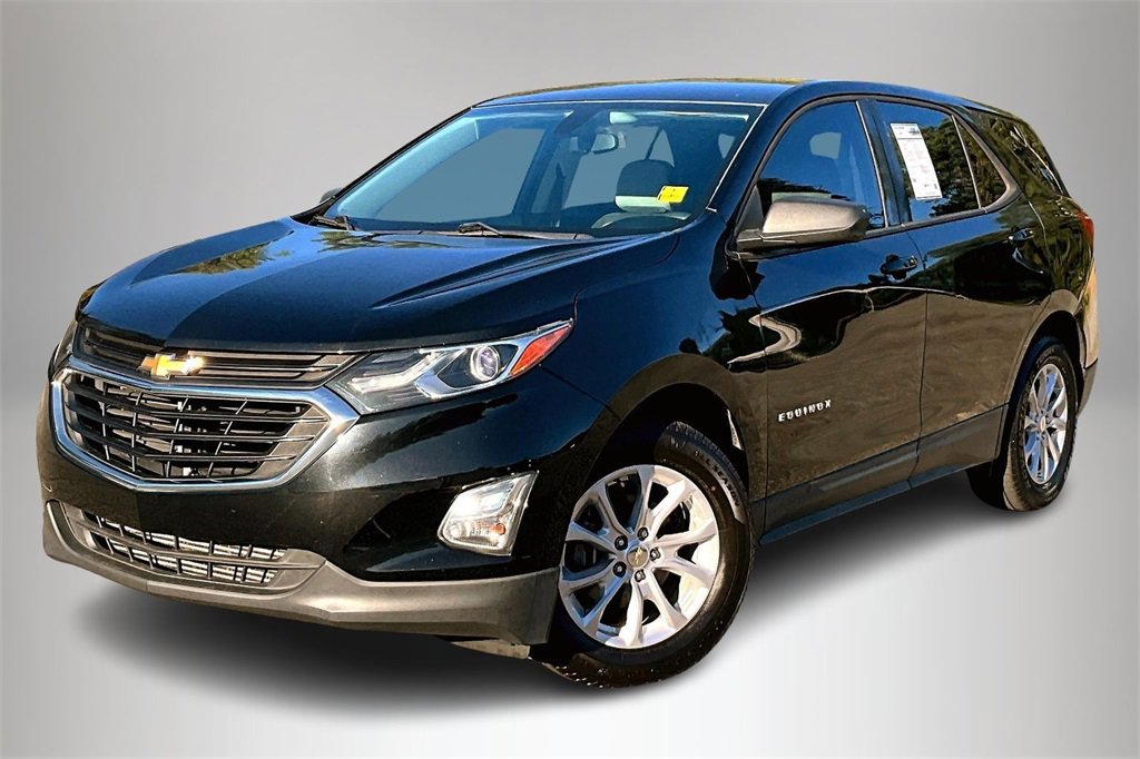 Certified 2018 Chevrolet Equinox LS image 3