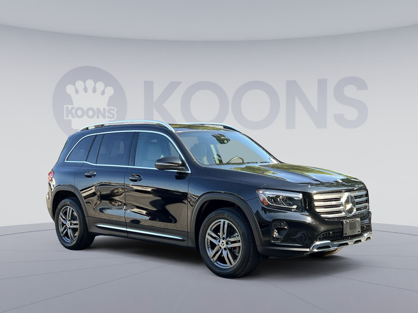 Certified 2026 Mercedes-Benz GLB 250 4MATIC image 2