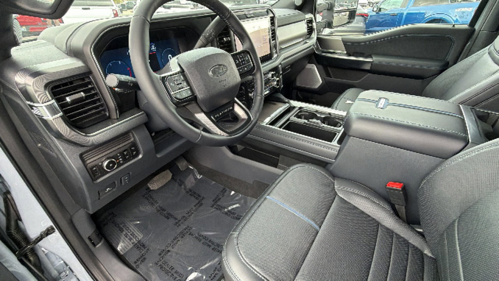 New 2026 Ford F250 4x4 Crew Cab Super Duty image 10