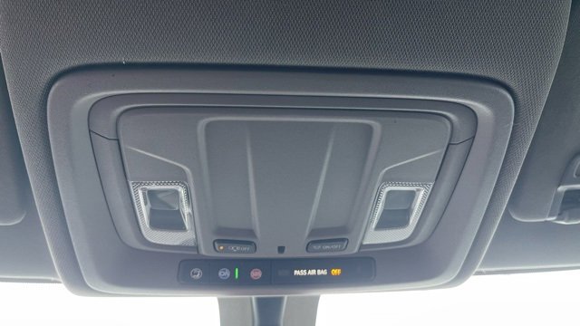 Used 2020 Chevrolet Silverado 2500 Custom w/ Custom Value Package image 17