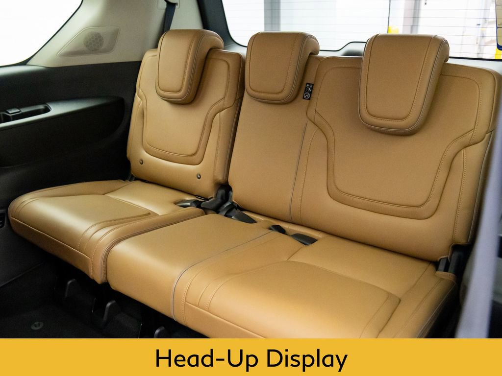 Used 2026 INFINITI QX80 Luxe w/ Cargo Package AWD/4WD image 19