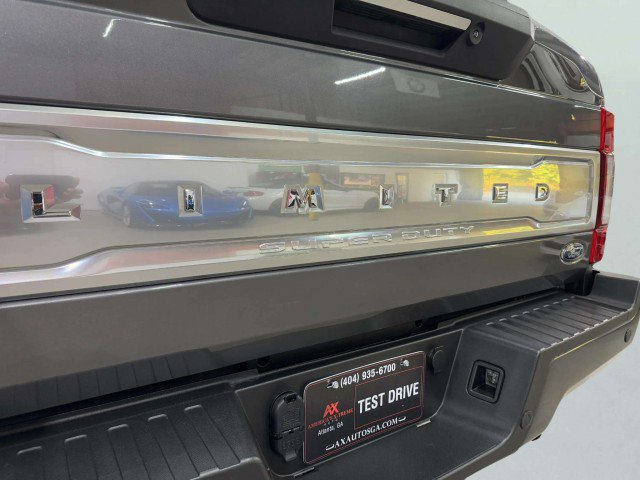 Used 2022 Ford F250 Limited w/ FX4 Off-Road Package image 17