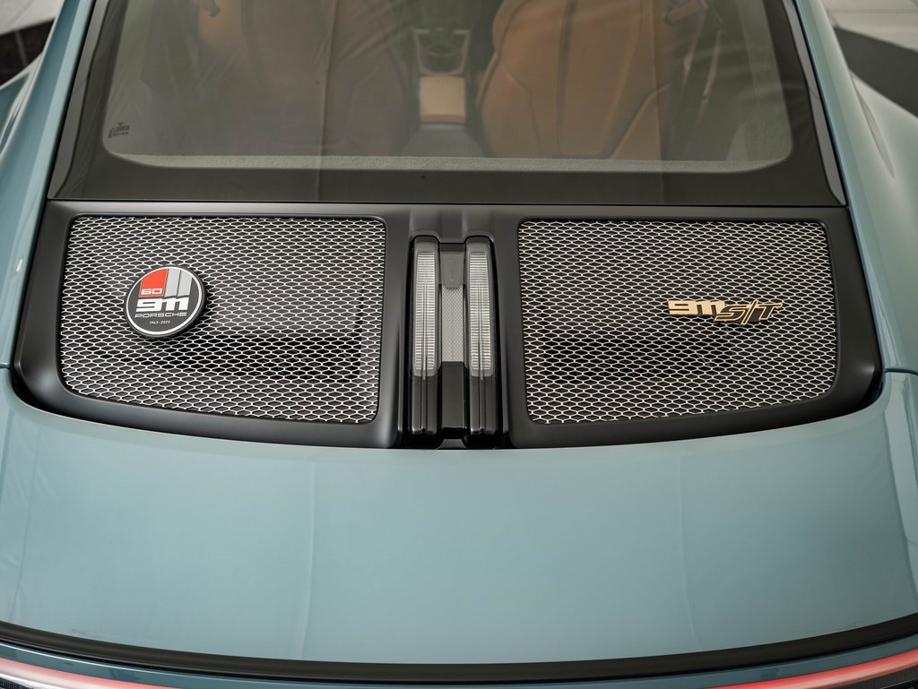 Certified 2024 Porsche 911 GT3 RS image 29