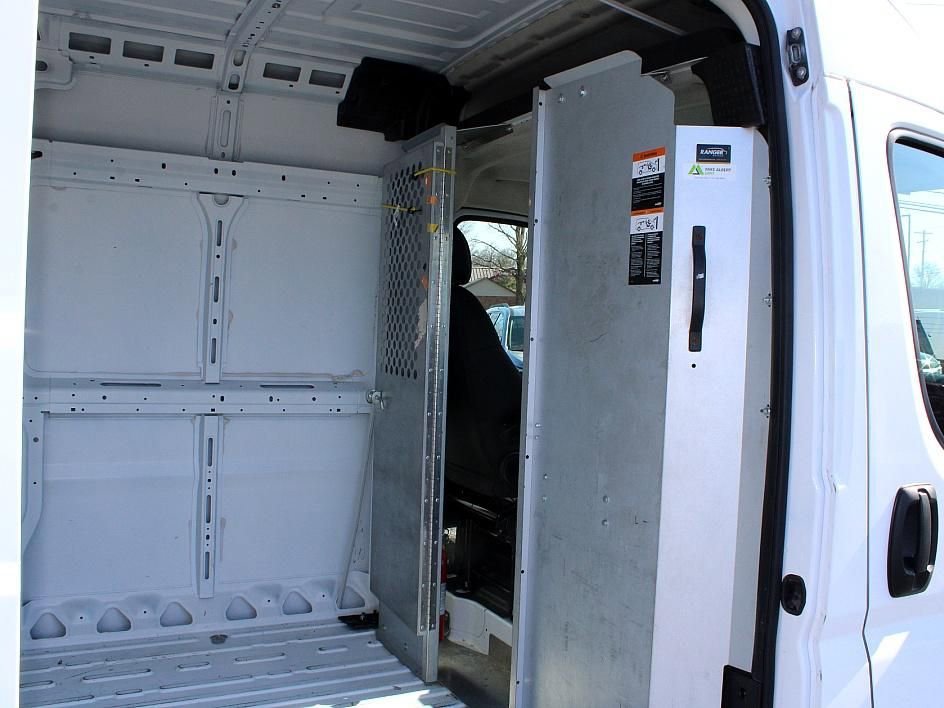 Used 2023 RAM ProMaster 2500 w/ Convenience Group image 11