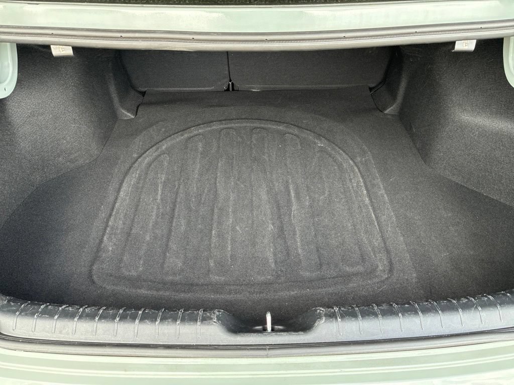 Used 2025 Kia K4 FWD image 9