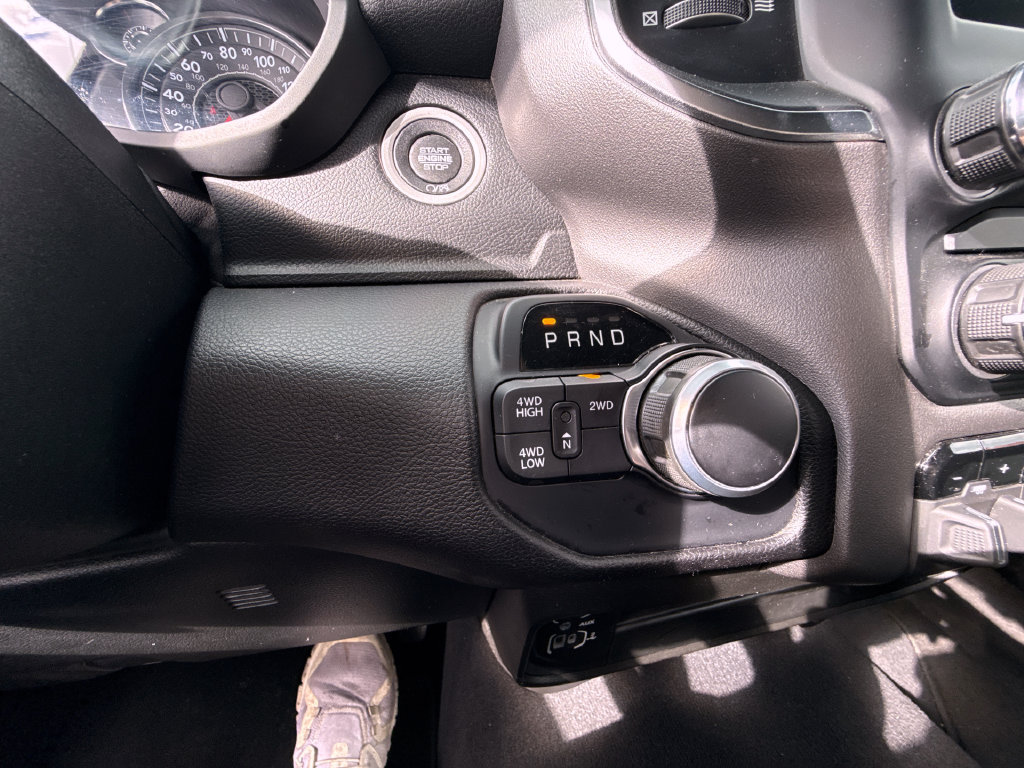 Used 2024 RAM 2500 Big Horn AWD/4WD image 23