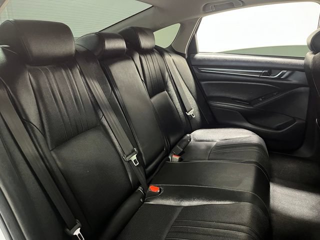 Used 2020 Honda Accord Touring image 13
