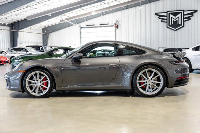 Used 2020 Porsche 911 Carrera S w/ Premium Package RWD image 3