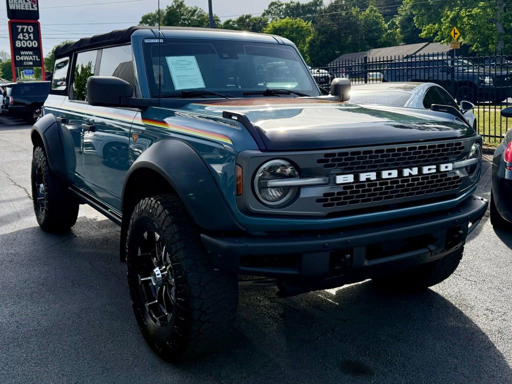 Used 2021 Ford Bronco Badlands AWD/4WD image 3