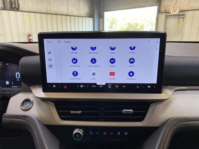 Used 2025 Ford Explorer Active image 42