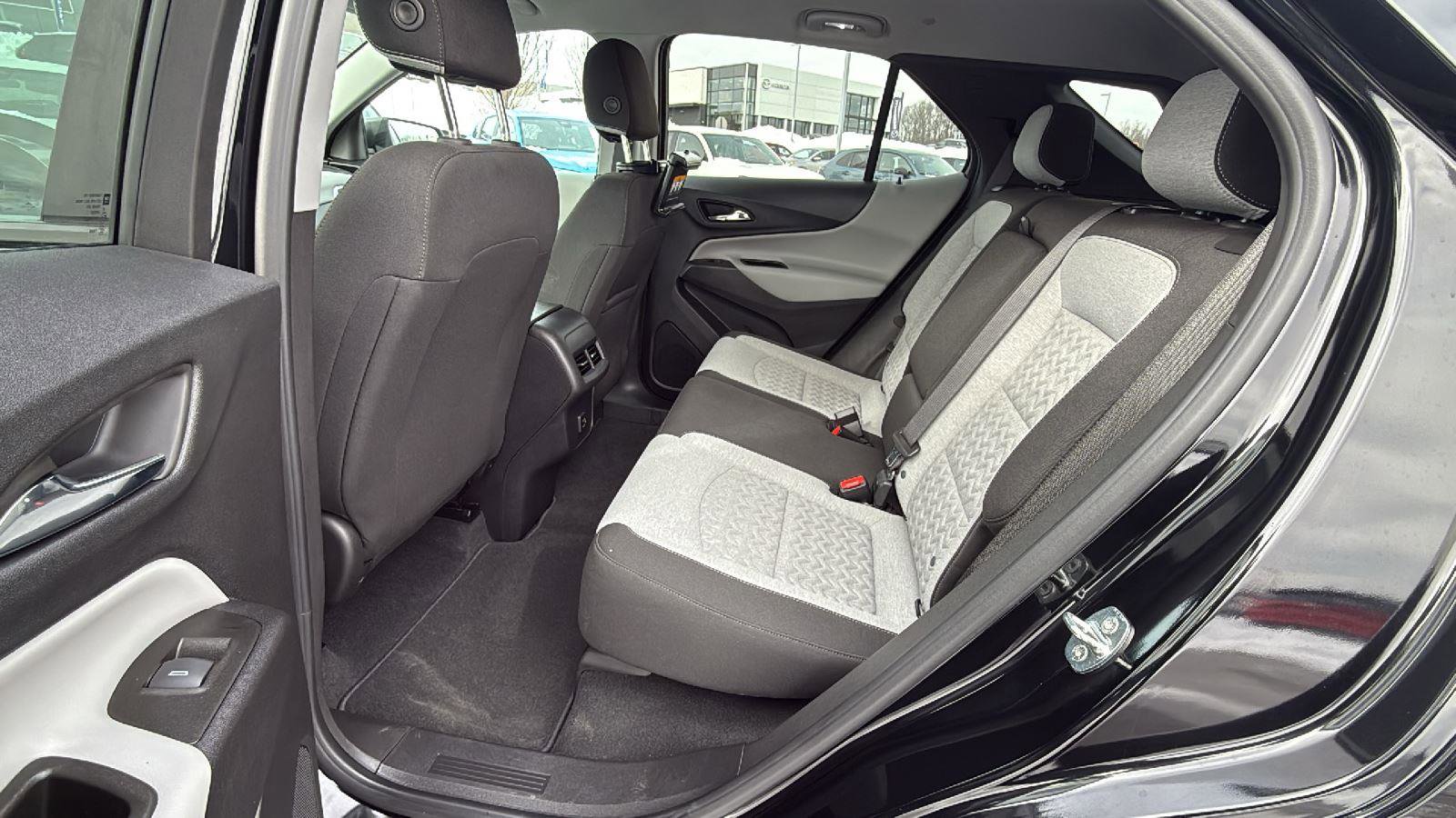 Used 2023 Chevrolet Equinox LS w/ LS Convenience Package image 22