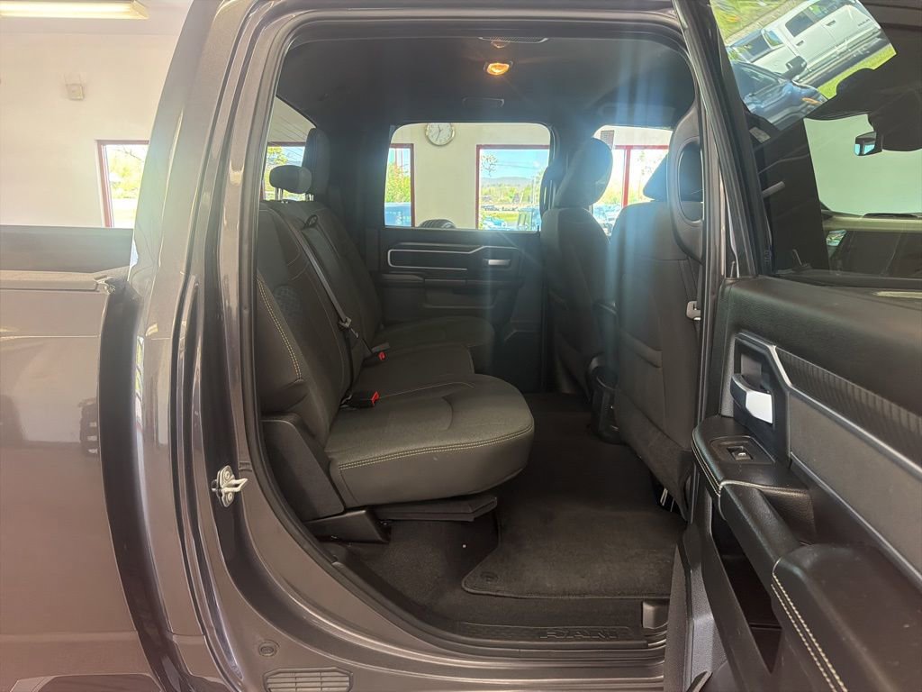 Used 2025 RAM 2500 Big Horn AWD/4WD image 26