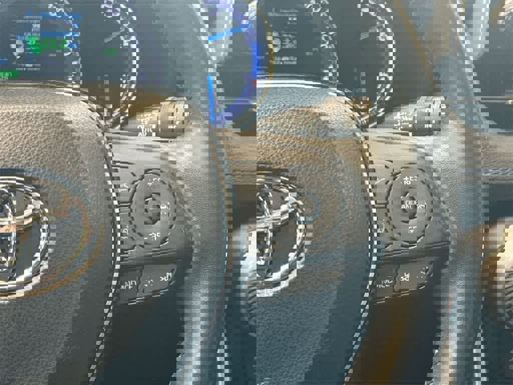 Used 2020 Toyota RAV4 XSE image 26