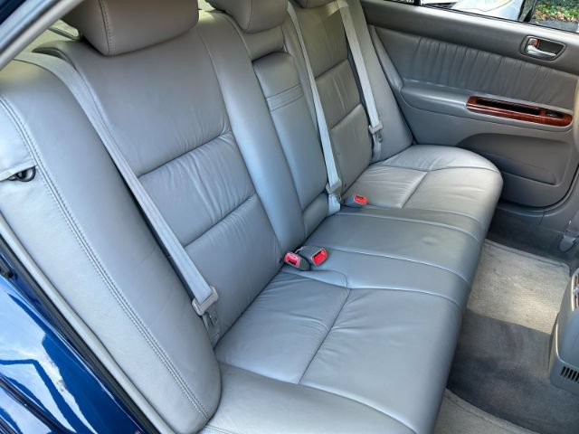 Used 2005 Toyota Camry XLE w/ VSC & Side Airbag Pkg FWD image 27