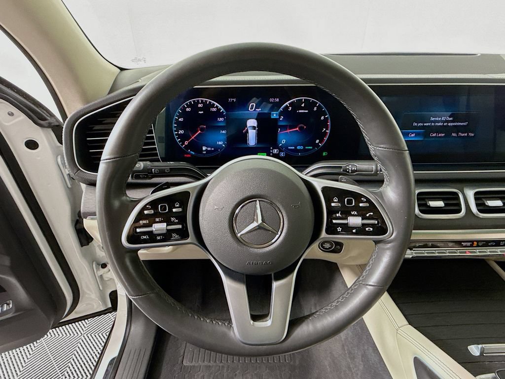 Used 2020 Mercedes-Benz GLS 450 4MATIC image 11