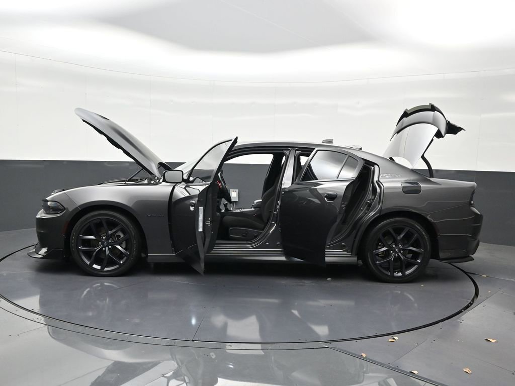 Used 2022 Dodge Charger R/T w/ Blacktop Package image 35
