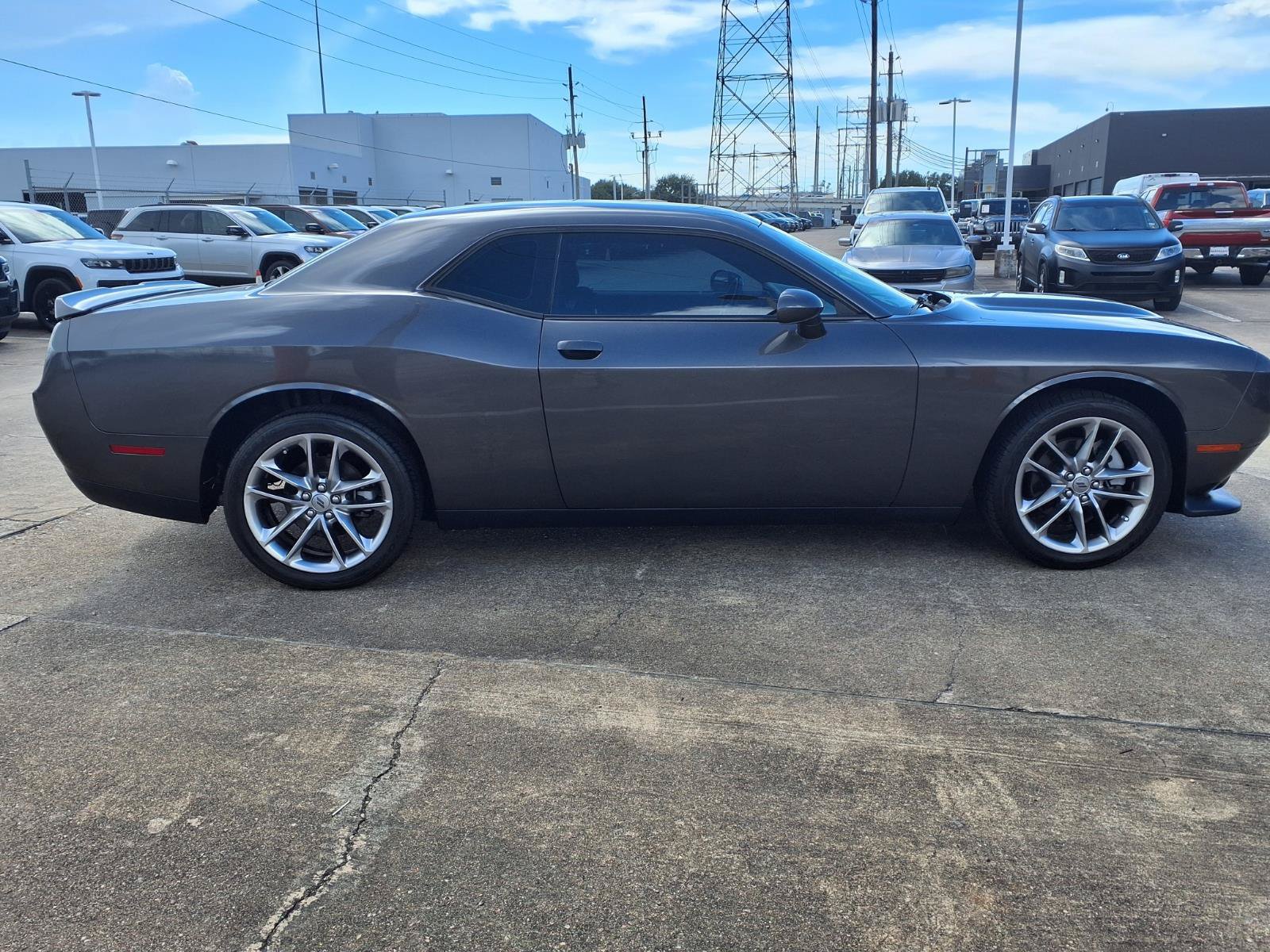 Used 2022 Dodge Challenger GT AWD/4WD image 28