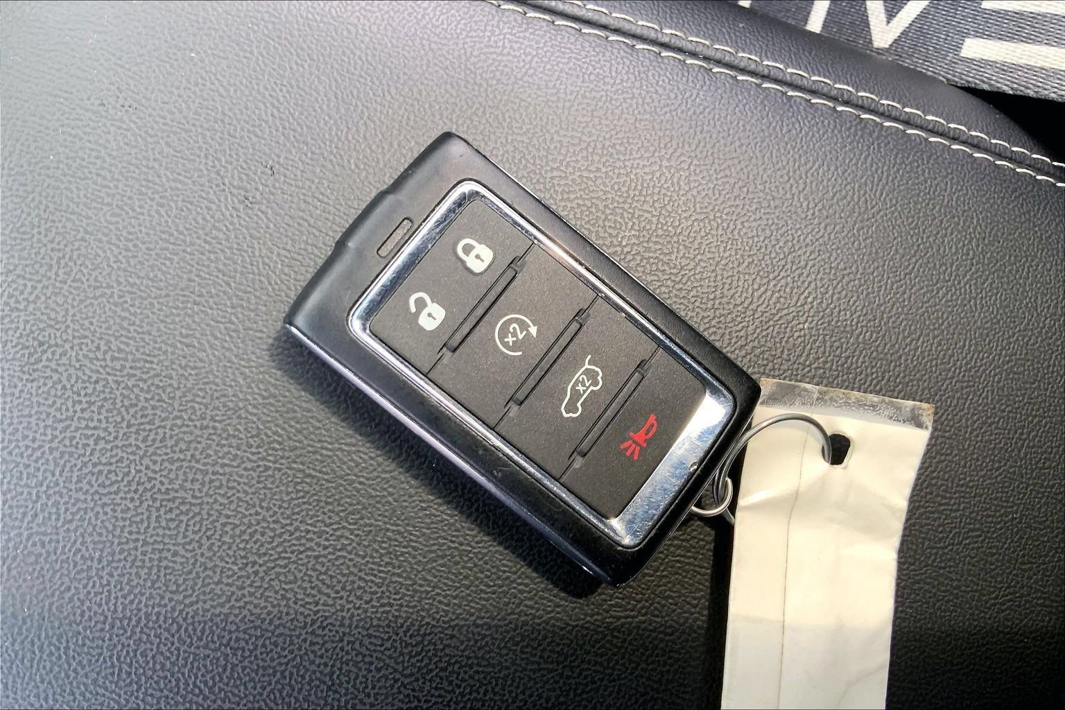 Certified 2025 Jeep Grand Cherokee Laredo X w/ Luxury Tech Group I AWD/4WD image 13