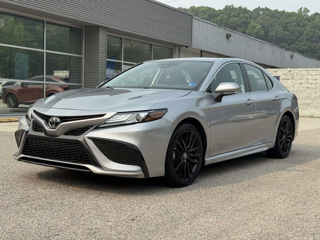 Used 2024 Toyota Camry XSE FWD image 25