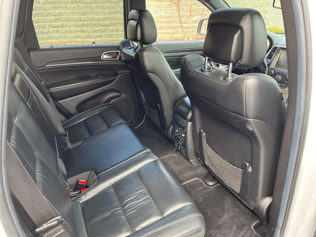Used 2014 Jeep Grand Cherokee Limited image 13