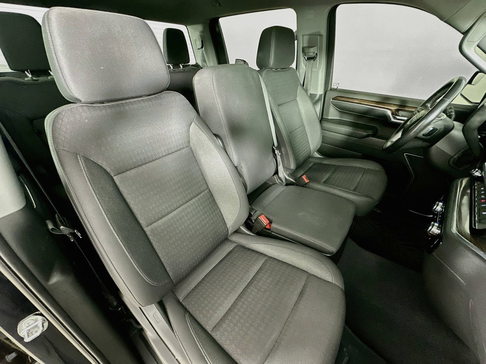 Used 2022 GMC Sierra 1500 Elevation AWD/4WD image 37