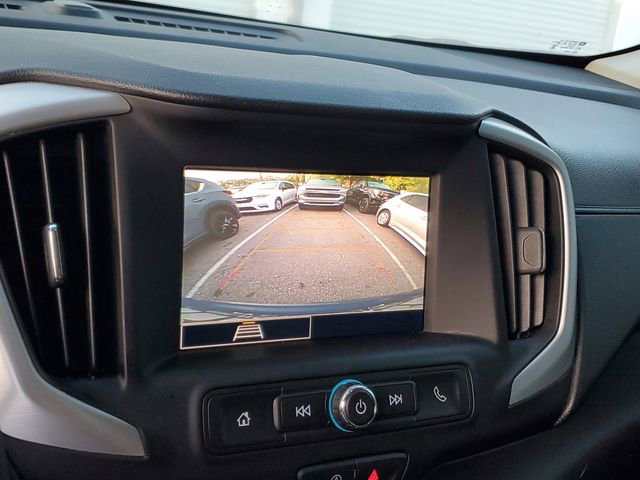 Used 2024 GMC Terrain SLE w/ Driver Convenience Package image 21