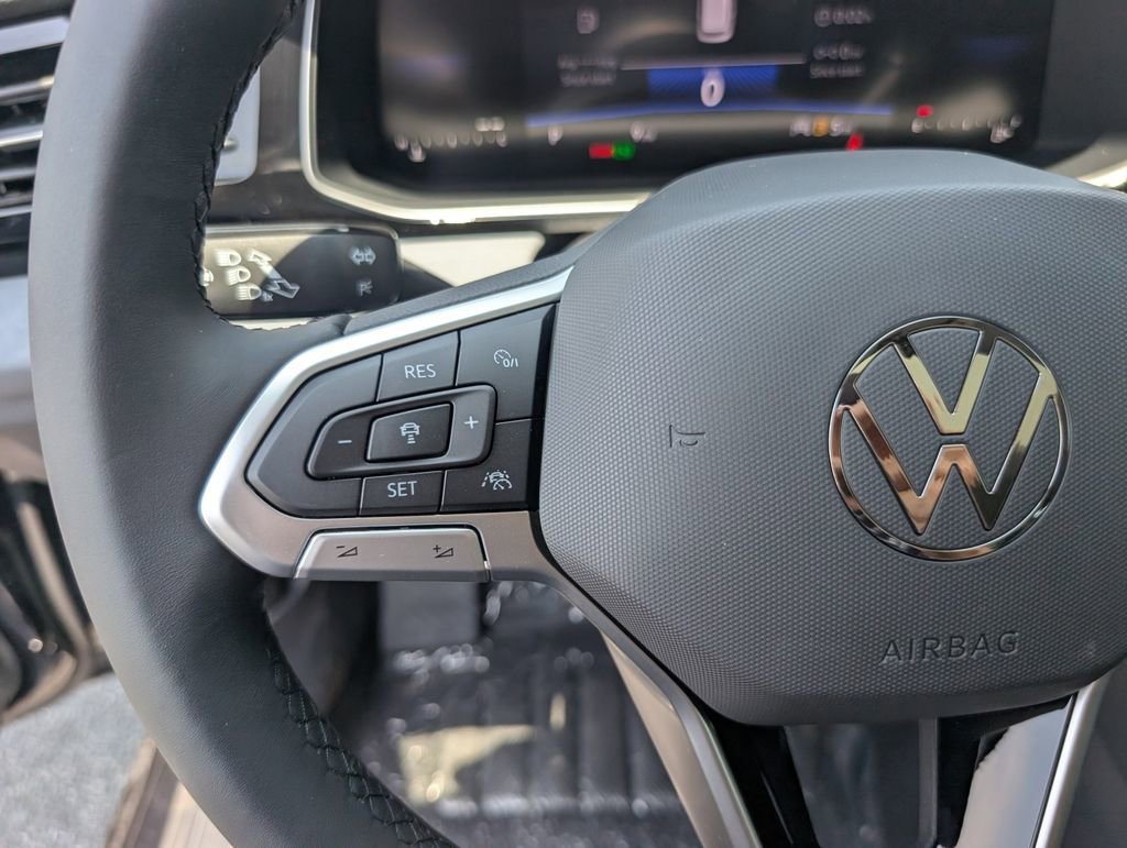 New 2025 Volkswagen Jetta SE image 16