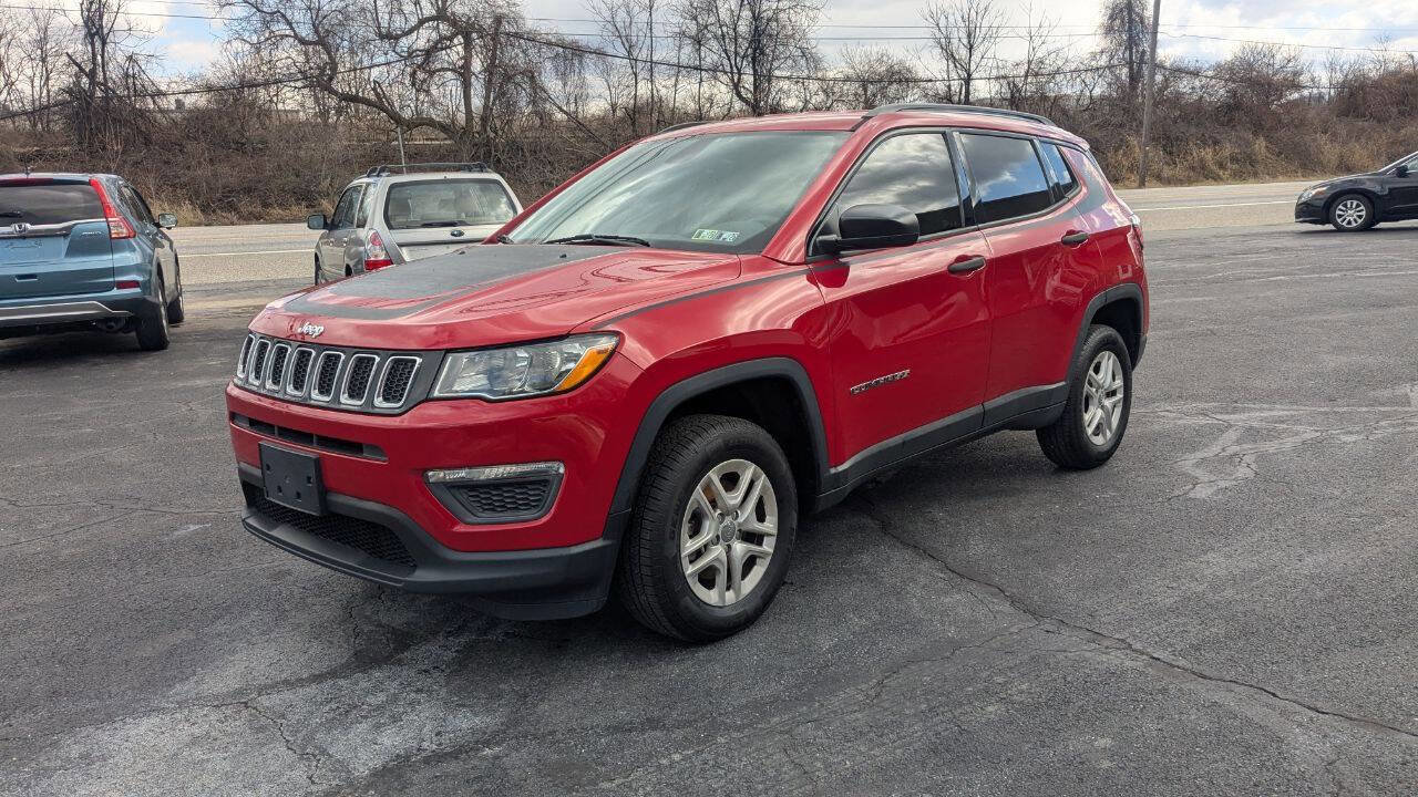 Used 2018 Jeep Compass Sport w/ Mopar Graphics Package AWD/4WD image 18