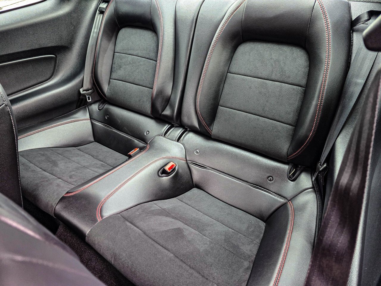 Used 2020 Ford Mustang GT Premium w/ California Special Package image 27