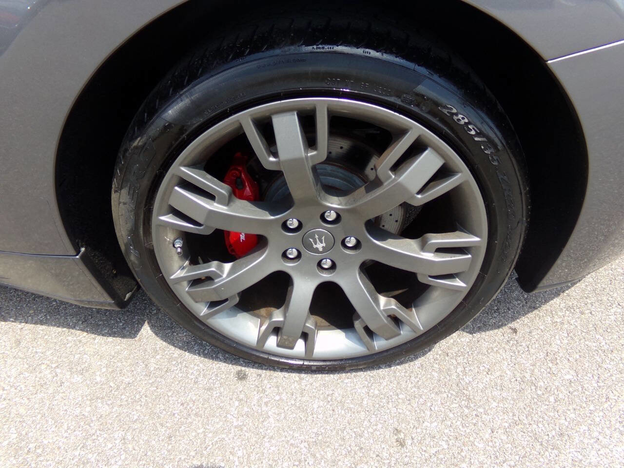 Used 2015 Maserati GranTurismo Base 2dr Convertible image 44