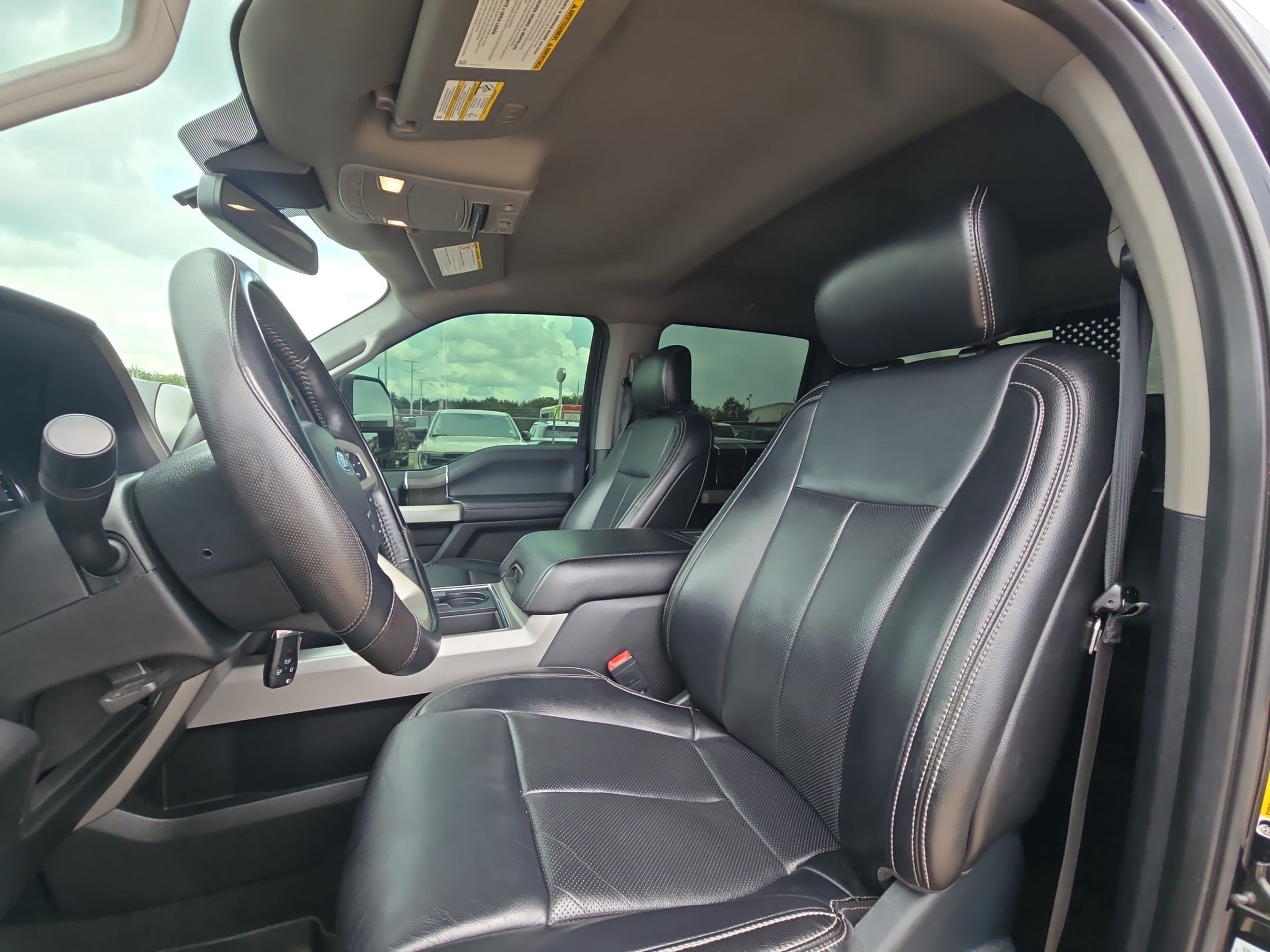 Used 2021 Ford F250 Lariat AWD/4WD image 17