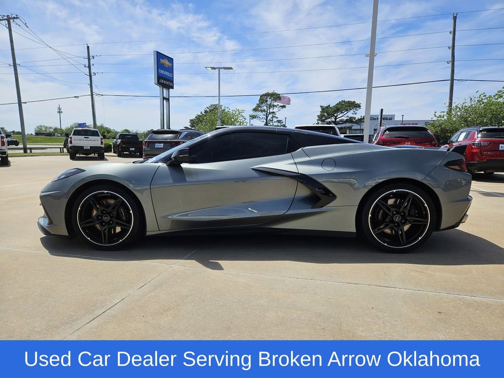 Used 2022 Chevrolet Corvette Stingray Premium Conv w/ Z51 Performance Package image 4