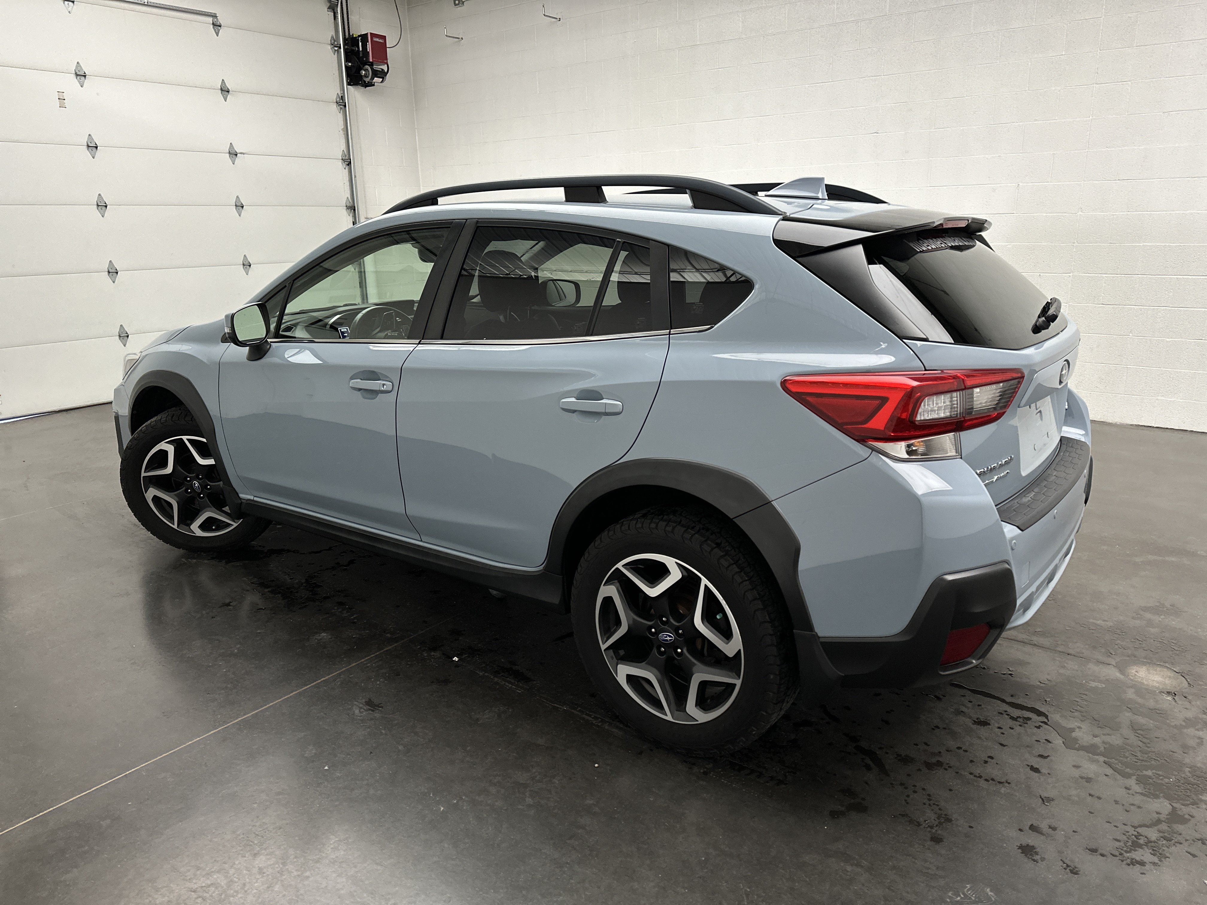 Used 2020 Subaru Crosstrek 2.0i Limited w/ Moonroof Package w/Navigation AWD/4WD image 7