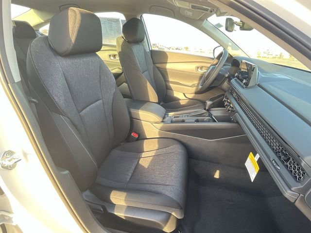 Used 2023 Honda Accord LX image 32