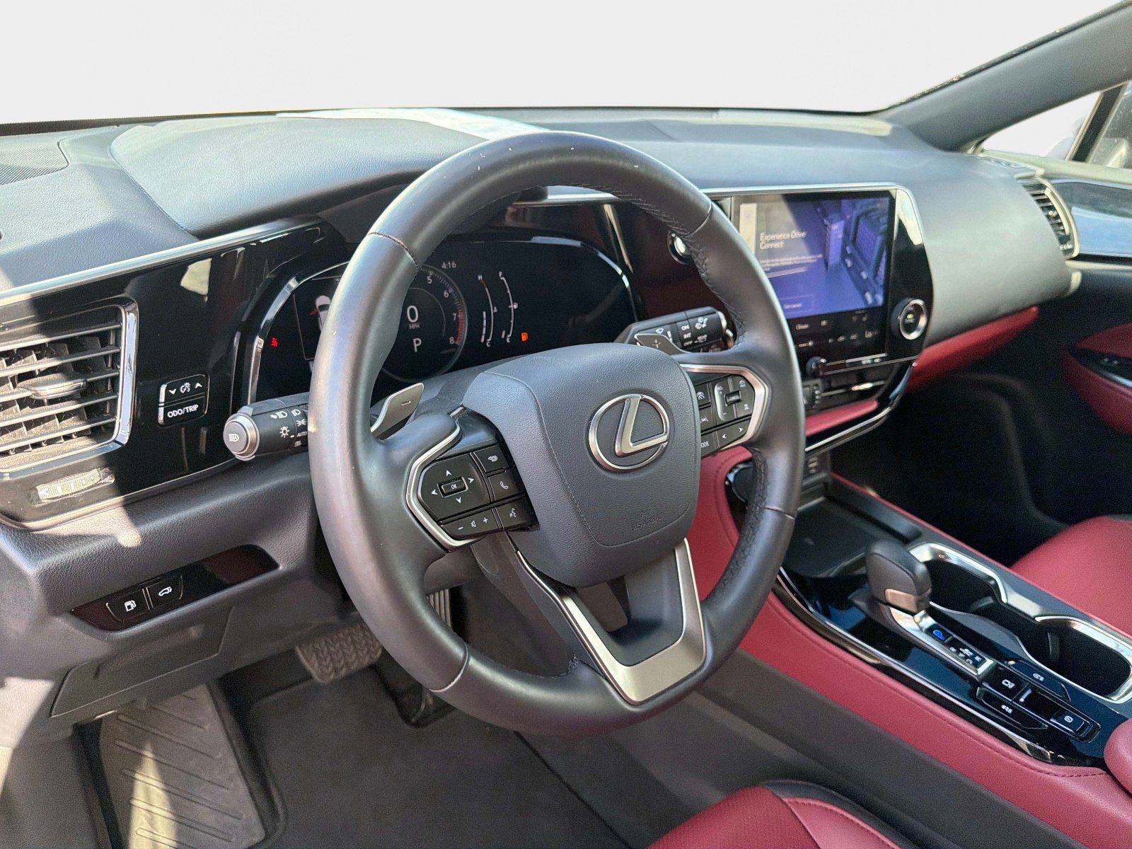 Used 2025 Lexus NX 250 FWD w/ Towing Package (2000 Lbs) image 38