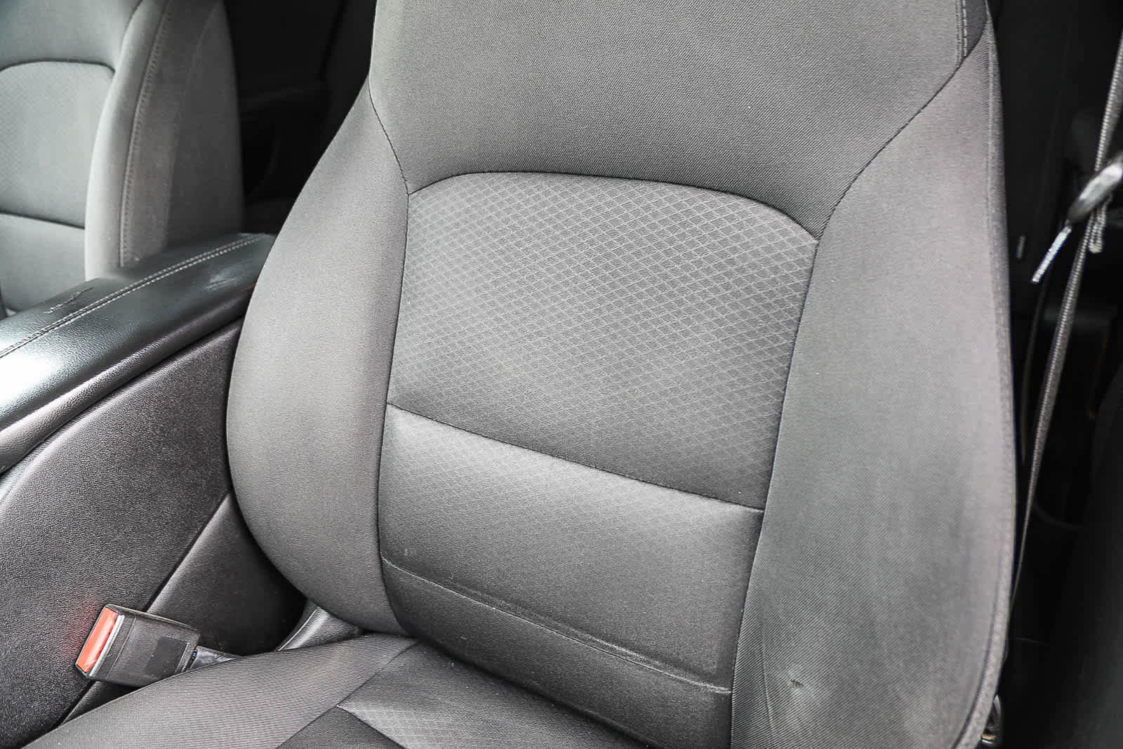 Used 2018 Chevrolet Malibu LT FWD image 24