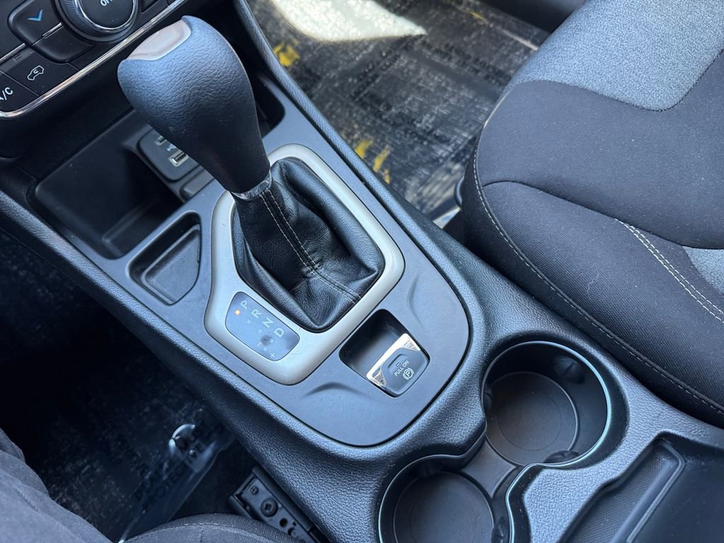 Used 2018 Jeep Cherokee Latitude image 22