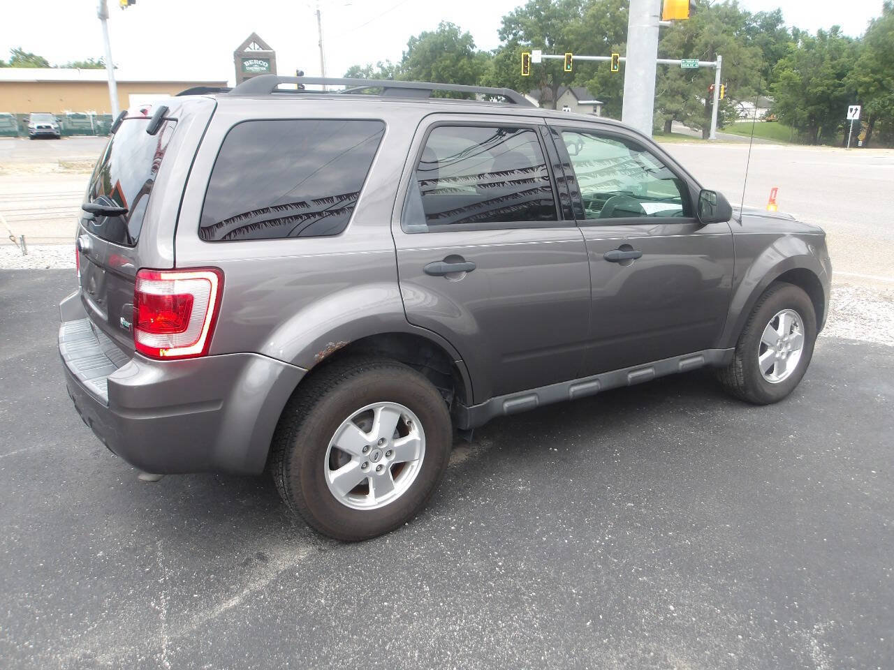 Used 2012 Ford Escape XLT FWD image 5