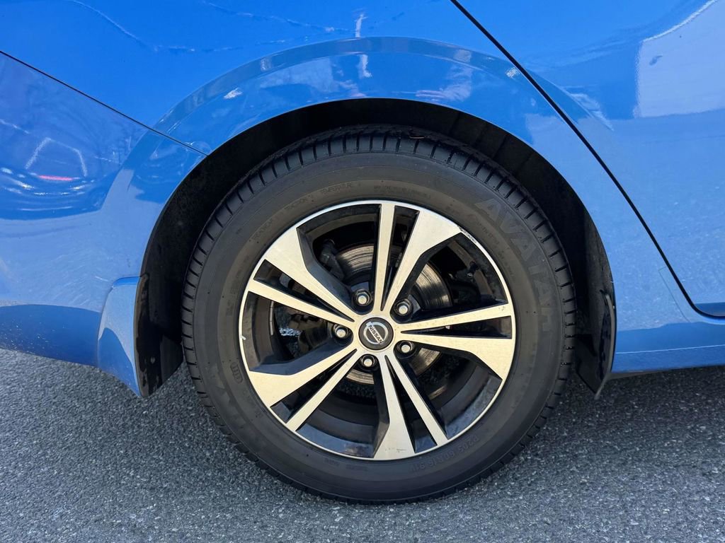 Used 2021 Nissan Sentra SV FWD image 16