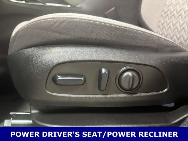 Used 2024 Chevrolet Equinox LT AWD/4WD image 16